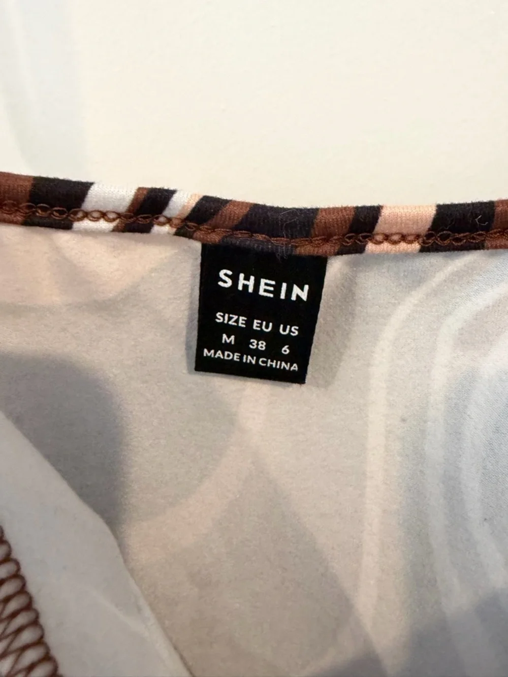 SHEIN Brown Swirl Print Corset Crop Top Size M – Y2K Aesthetic - Picture 2 of 3